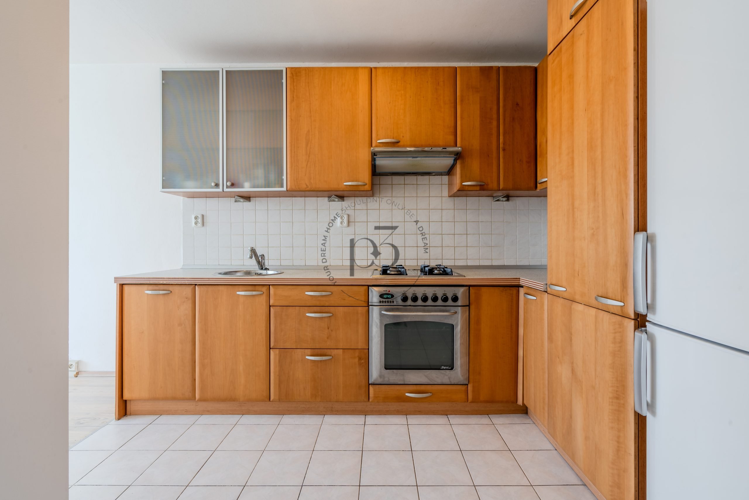 Jarni╠ükova_foto s logem_final-18