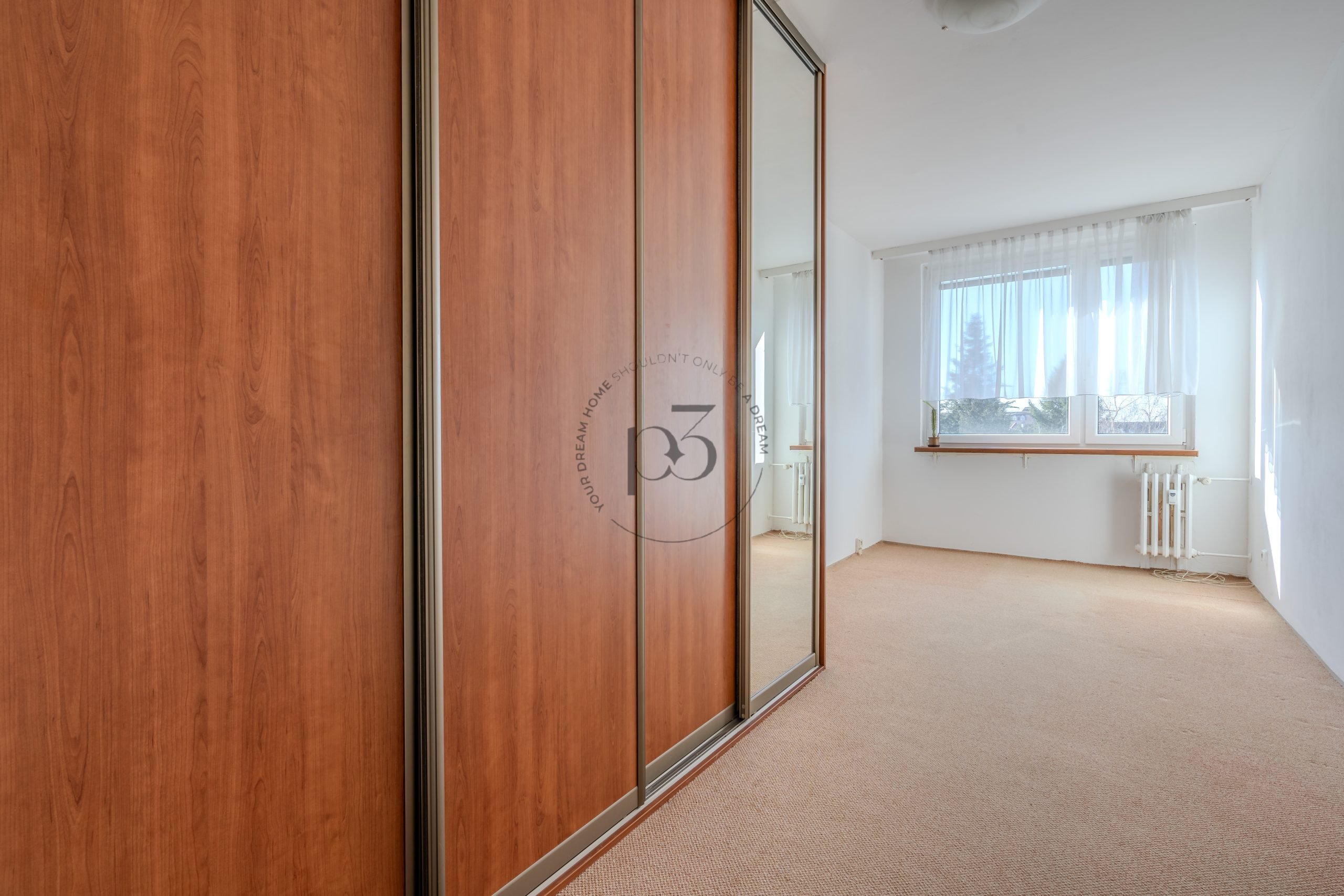 Jarni╠ükova_foto s logem_final-5